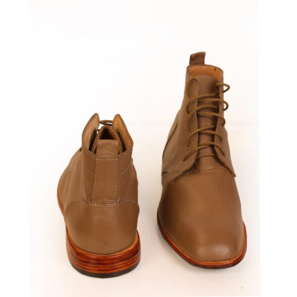 Fred boots/ bottes à lacets classique pour homme.